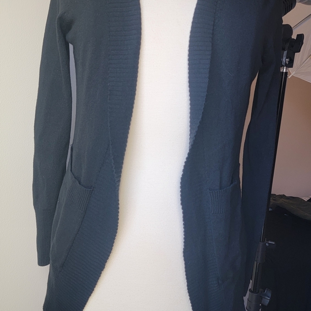 Liz‎ Claiborne Black Open-Front Cardigan